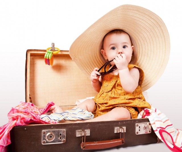 ¿Primeras Vacaciones? Qué llevarle a tu bebé en la Maleta